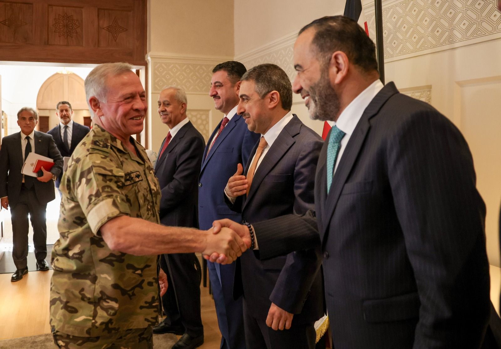 خلال اجتماع مع ممثلي القطاع الصناعي: دعوة ملكية لتوسيع الصادرات وفتح أسواق دولية جديدة