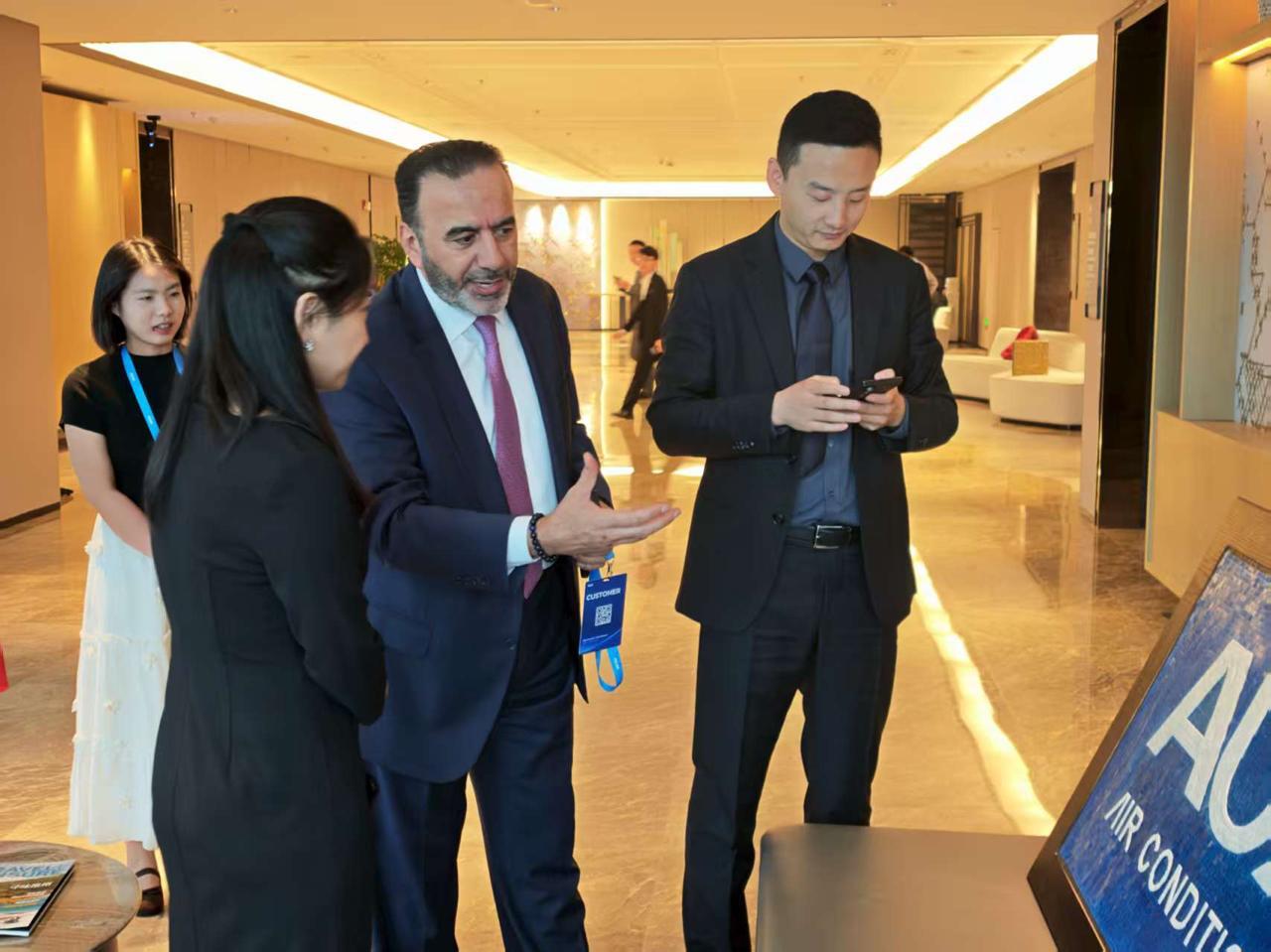 2025 AUX شركة التخصيص القابضة تشارك في القمة العالمية لشركة